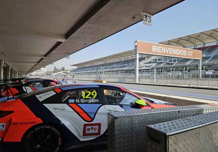 SEL in Mexico for the start of the KUMHO TCR World Tour 2025