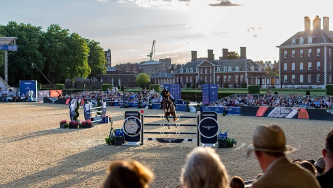 SEL spedisce al Longines Global Champions Tour: logistica internazionale per il salto ostacoli d’élite